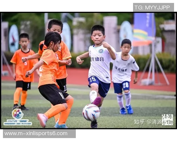 足球学校招生启示：培养未来足球明星的最佳机会等你来加入